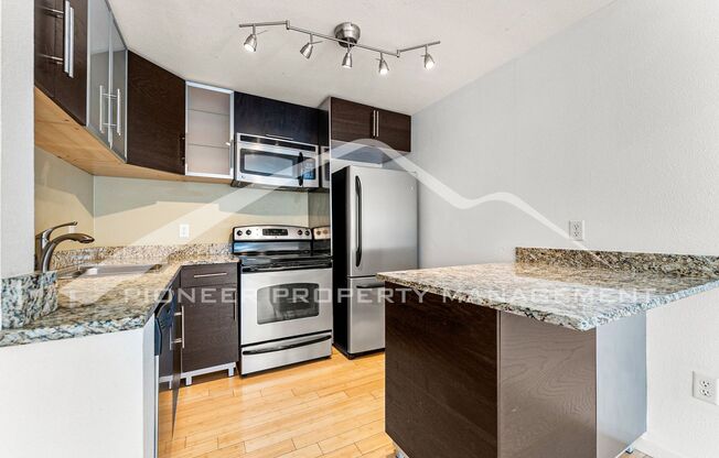 1 bed, 1 bath, $1,400