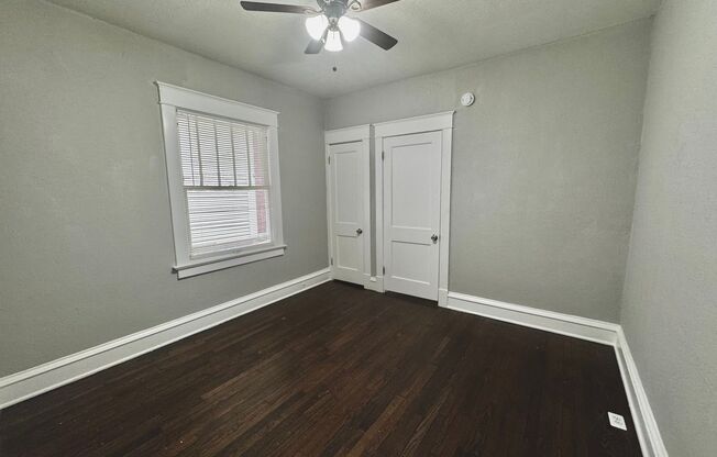 Recently Renovated 3BD/2BA House in KCMO