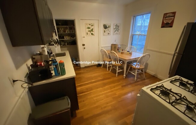 250 BROOKLINE ST