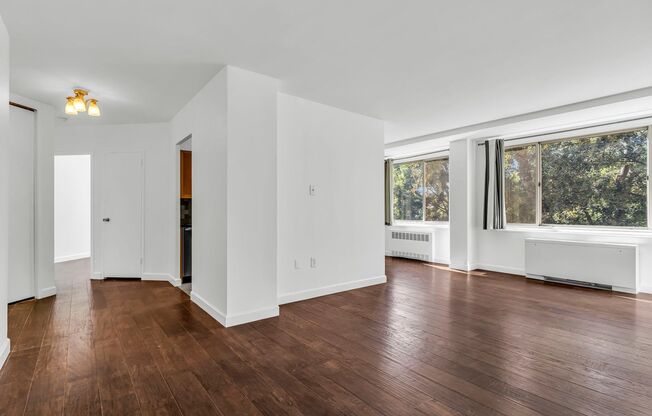4000 Tunlaw Rd NW, #318