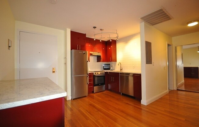 1 bed, 1 bath, 712 sqft, $3,300, Unit 306