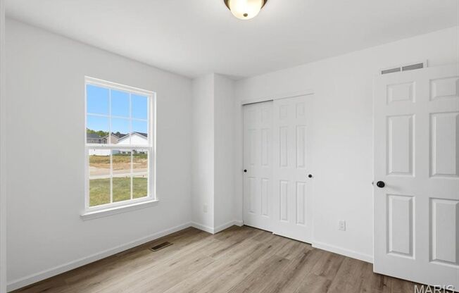 3 beds, 3 baths, 1,323 sqft, $2,400, Unit Rivers Edge Dr - 179