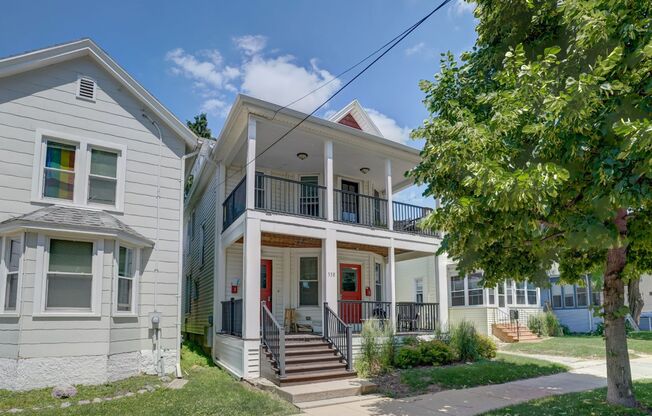 538 W Wilson #1