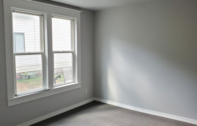 1306 O Ave
