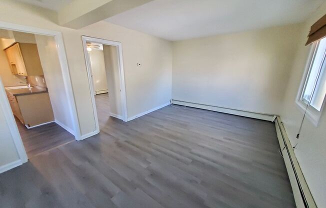 615 RIDGEWOOD AVE