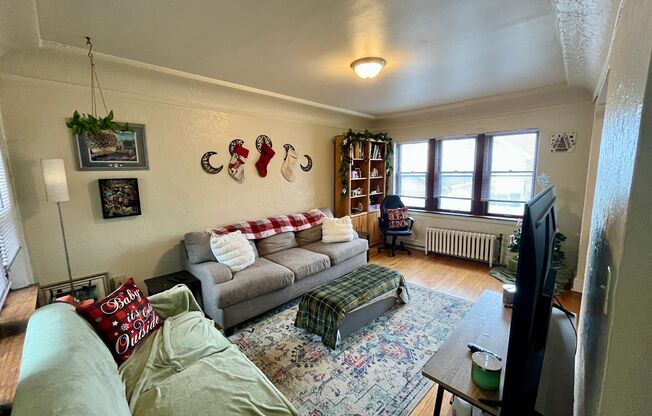 1428 E Capitol Drive