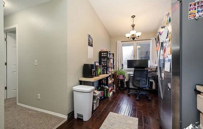 Charming 2-Bedroom Condo for Rent in East Anchorage – Great Location!