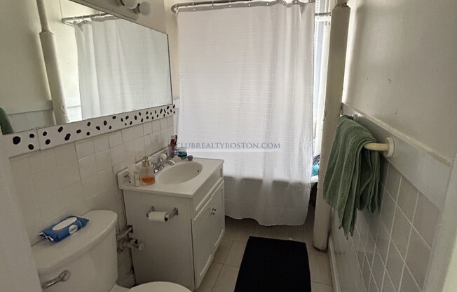 5 Barrows St