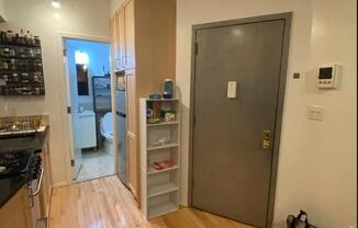 Studio, 1 bath, $3,400, Unit 3D