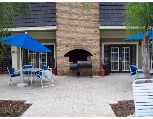 2 beds, 2 baths, 1,165 sqft, $1,600, Unit Cypress Pointe at Lake Orlando