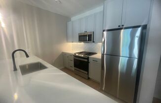 1 bed, 1 bath, 977 sqft, $3,195, Unit 104