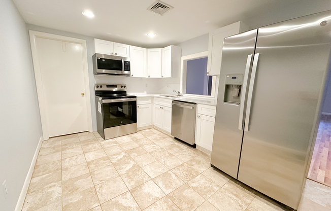 3 DEVENS ST