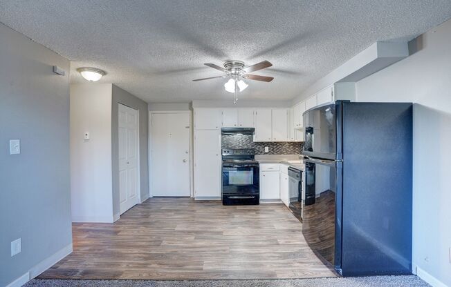 1 bed, 1 bath, 750 sqft, $1,550