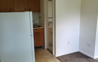 Studio, 1 bath, 243 sqft, $950, Unit WH-13