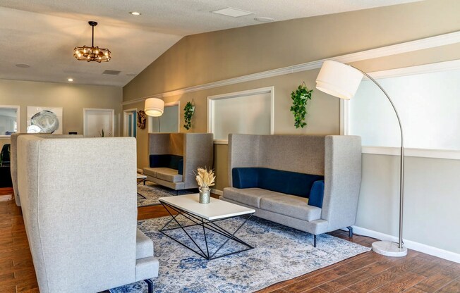 Elegant Community Room | Princeton Place Apartments in Worcester