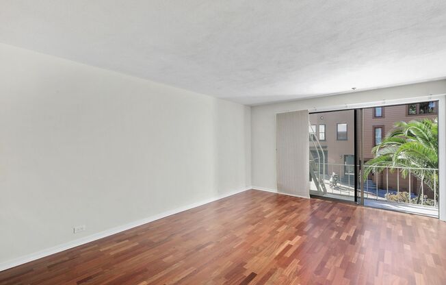 1 bed, 1 bath, $3,495, Unit 01