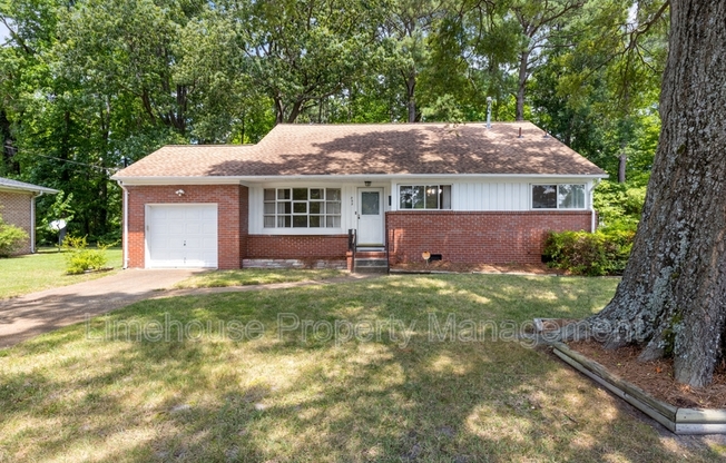 562 BRIAR HL RD