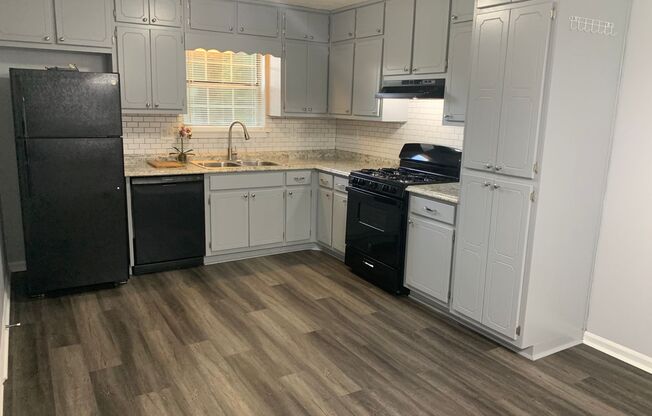 Oakwood Drive (Duplex - 2 Units)