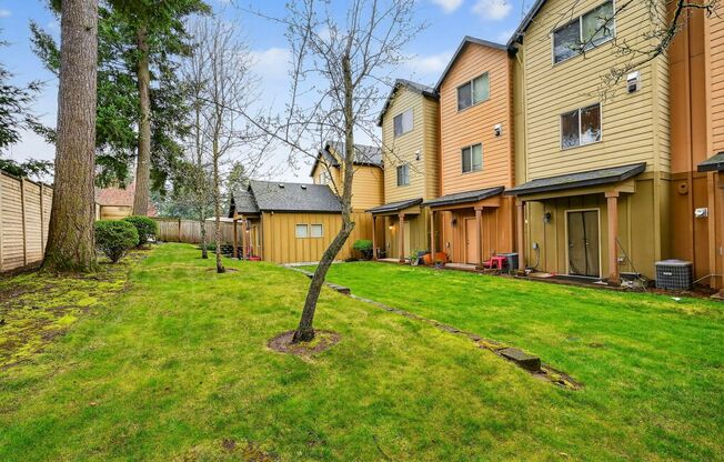 3 beds, 2.5 baths, 1,517 sqft, $2,395, Unit 17264