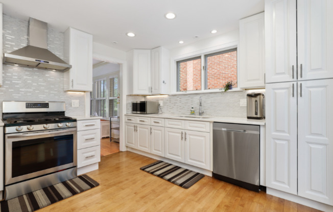 108 GIRARD AVE