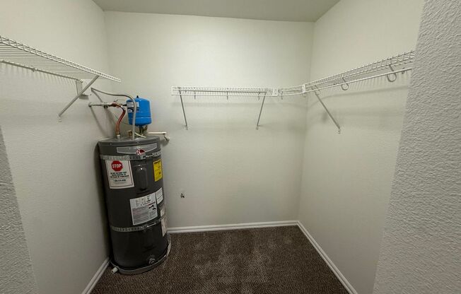 2 beds, 1 bath, 880 sqft, $1,699, Unit K-103
