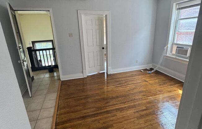 1817 Allen Ave
