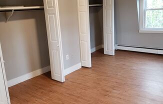 Studio, 1 bath, 385 sqft, $1,500, Unit 53 Summer Str Apt 3(third floor)