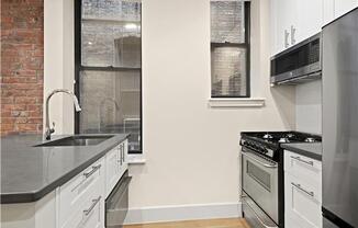 1 bed, 1 bath, $3,600, Unit 4-F