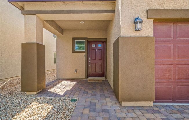 Large 5-Bedroom 3-Bathroom Home in Gated Community!