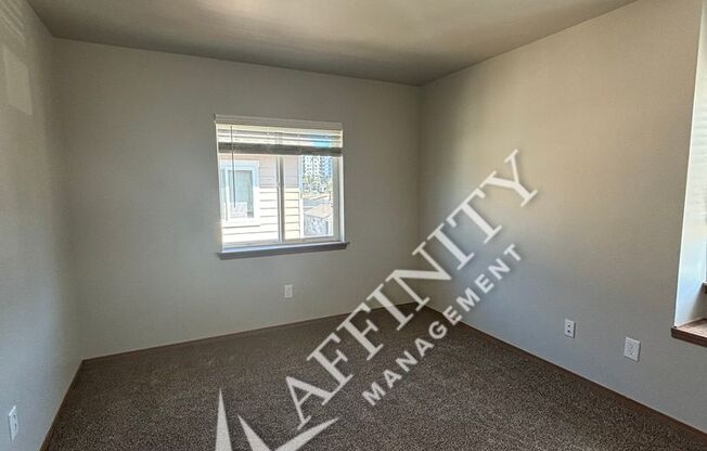 2 beds, 1 bath, 950 sqft, $1,650, Unit 4547B