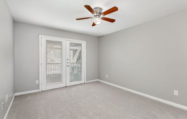 2 beds, 2 baths, $1,200, Unit 6