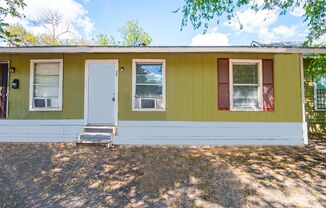 1319 Dawson