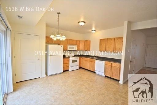 1538 W BIG OAK DR