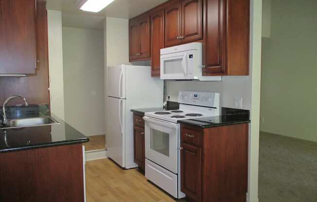 Riverdeck Apartments