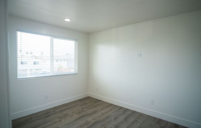 2 beds, 2 baths, 850 sqft, $2,800, Unit 102