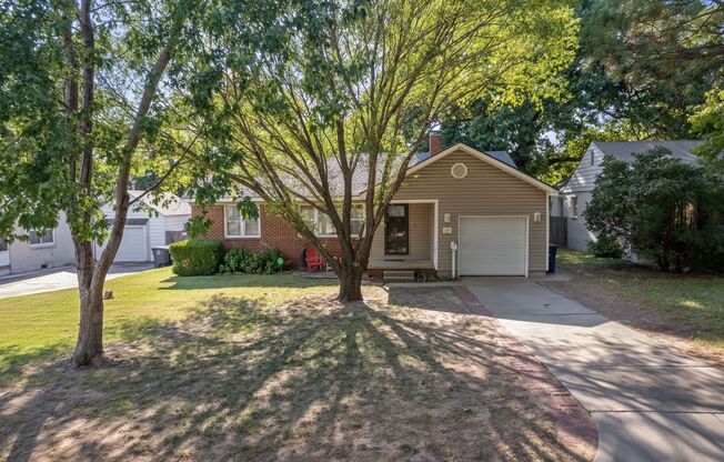 Adorable Home in the Heart of Midtown!