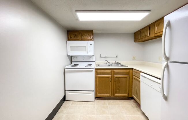 1 bed, 1 bath, 500 sqft, $625, Unit 106-E