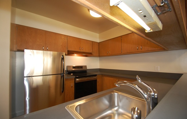 1 bed, 1 bath, 644 sqft, $1,995, Unit 111