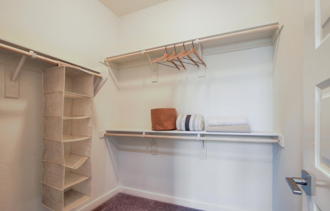 2 beds, 2.5 baths, 1,395 sqft, $2,495, Unit 12