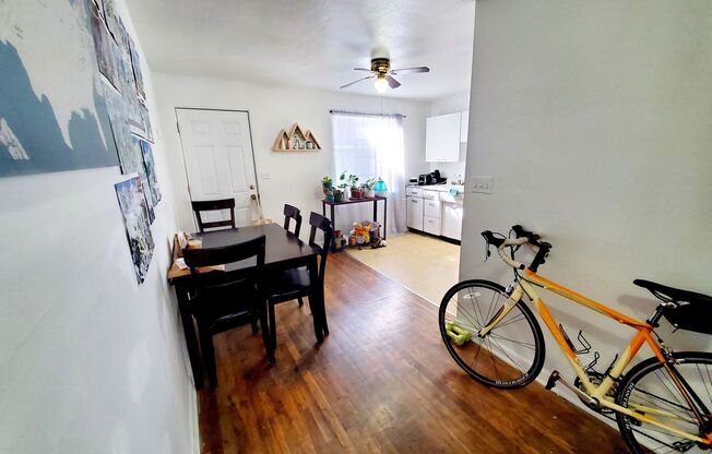 2 beds, 1 bath, 1,000 sqft, $1,650, Unit 117