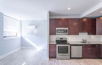 1 bed, 1 bath, 560 sqft, $1,640, Unit 103