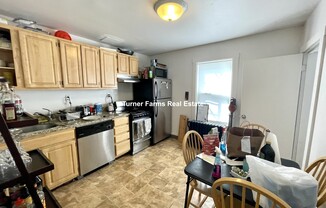 381 Dorchester St.