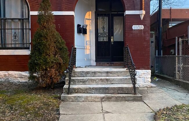 1108 S 1st Street