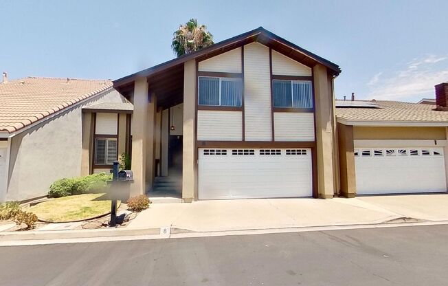 Beautiful 3 Bedroom 2.5 Bathroom Condo in the El Camino Real Community