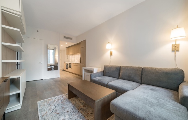 Studio, 1 bath, 467 sqft, $3,450, Unit 7M