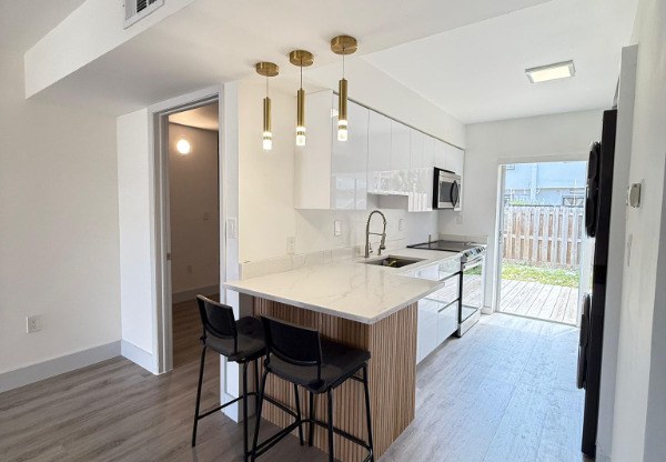 15205 SW 80 ST