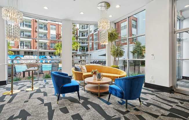 The Grand Upper Kirby Apartments in Houston, TX Leasing Office