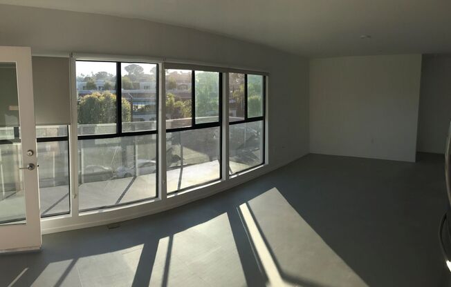 2 beds, 2 baths, 971 sqft, $3,095, Unit 234