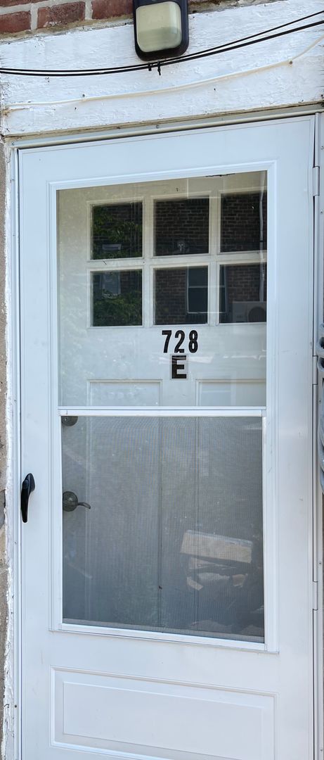 728 E Chester Pike