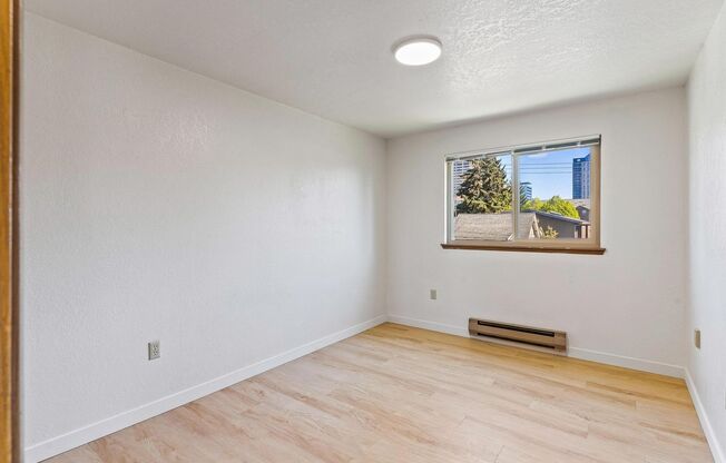 3 beds, 2 baths, 988 sqft, $2,666.66, Unit 204